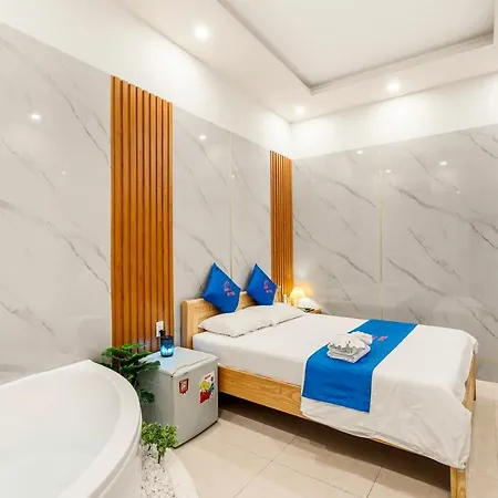 Kiss Hotel Tan Binh Ho Chi Minh City Exterior photo