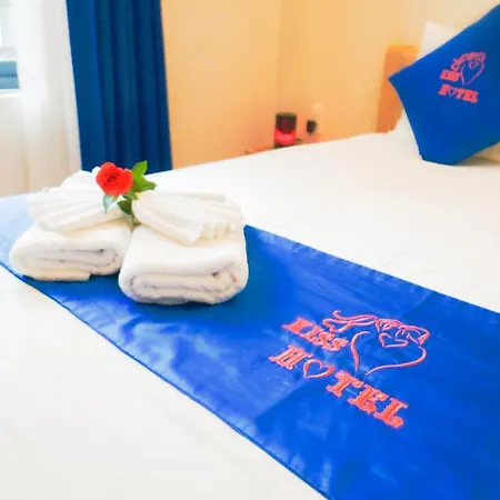 Kiss Hotel Tan Binh Ho Chi Minh City Exterior photo