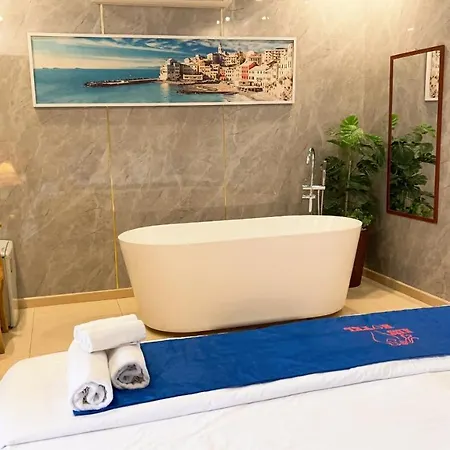 Kiss Hotel Tan Binh Ho Chi Minh City Exterior photo